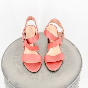 Chic Brown Wedges with Soft Straps